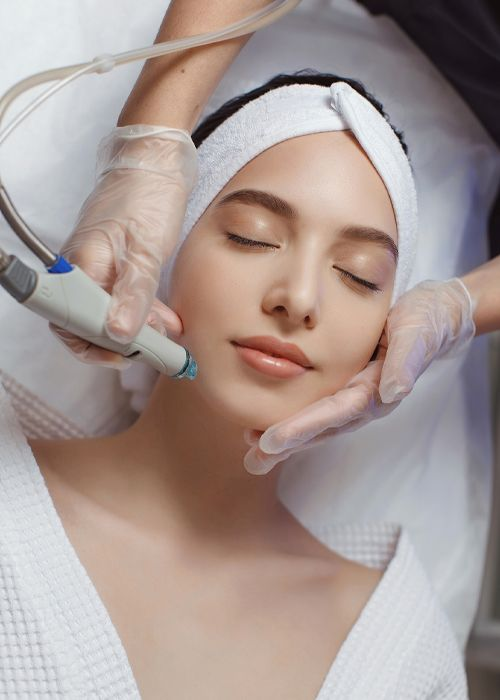 Facial treatment at MiST
